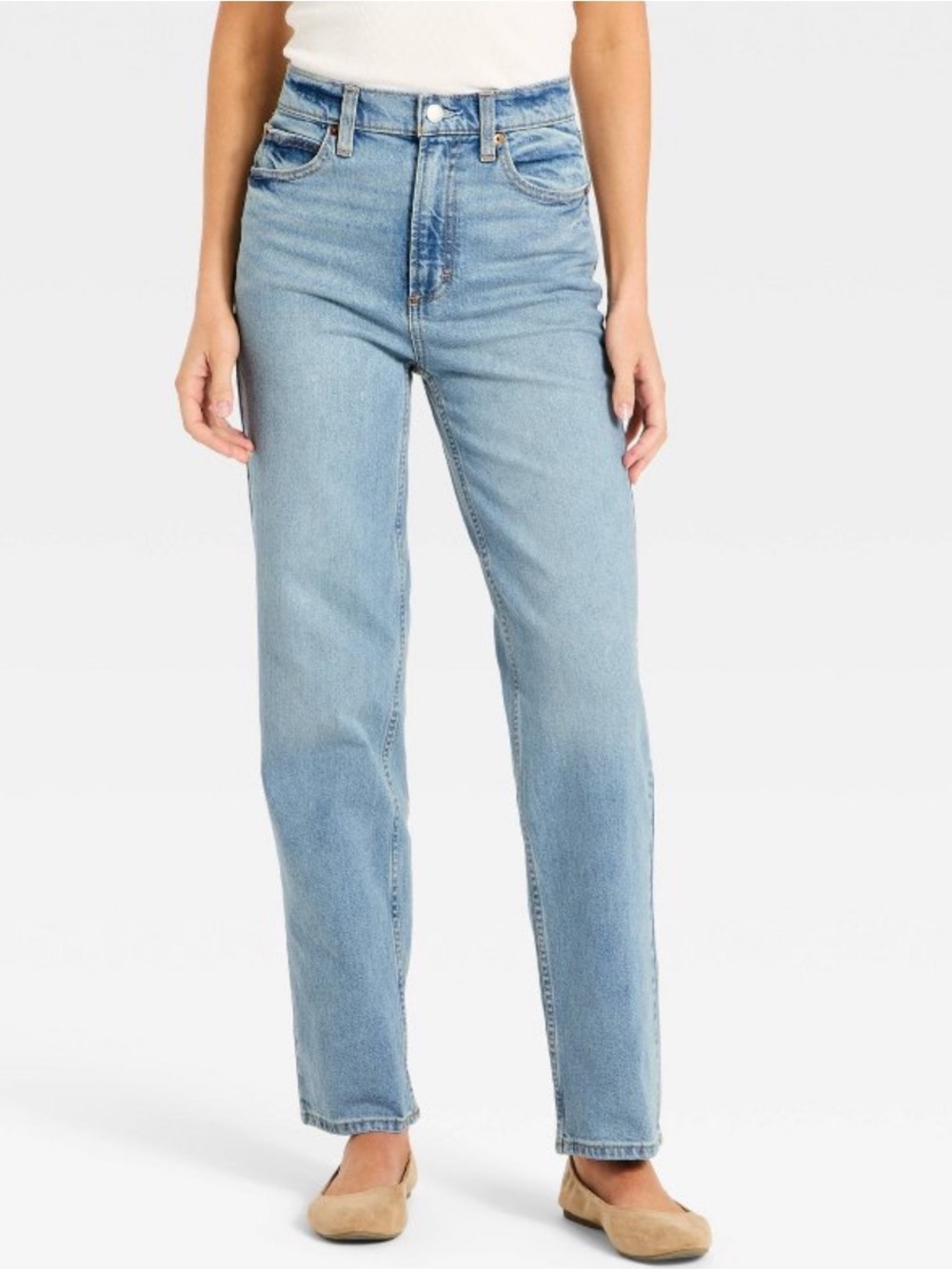 Universal Thread Women's Straight Leg Jeans - Light Wash Blue